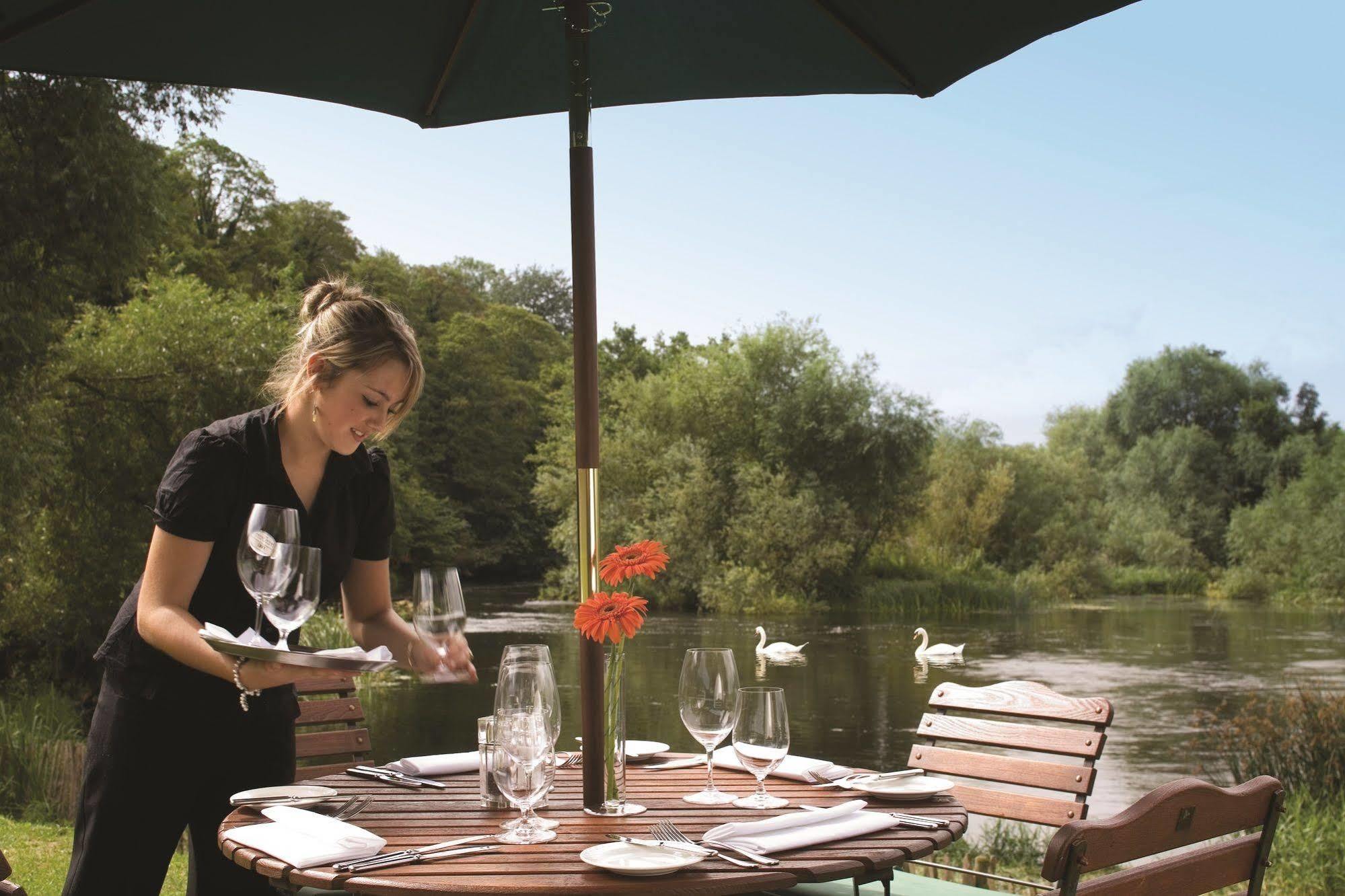 The Priest House On The River Castle Donington Restaurant foto
